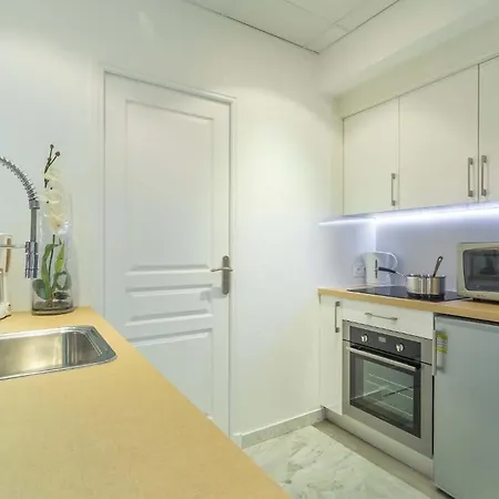 L'esperance Apartment *