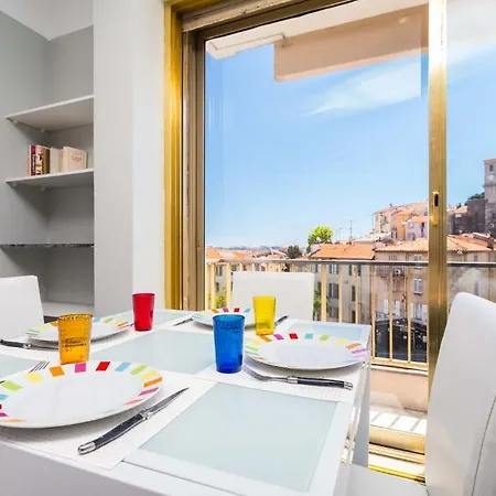 L'esperance Apartment