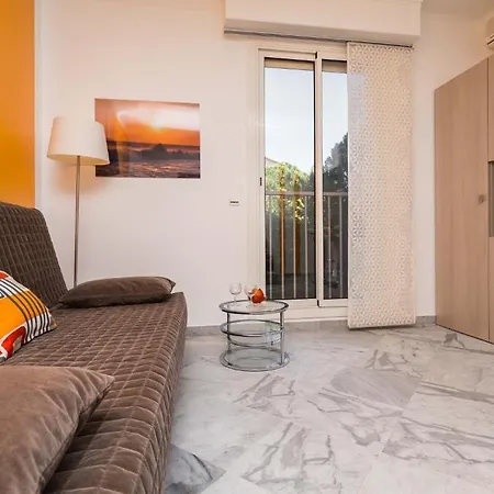 L'esperance Apartment
